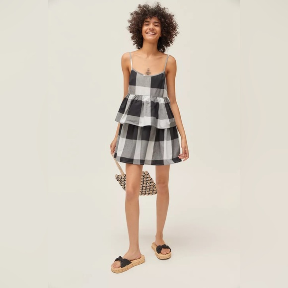 Urban Renewal Remnants Blown Out Gingham Tiered Mini Dress - XS - Picture 3 of 13